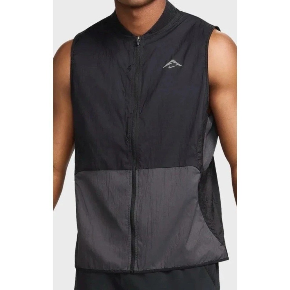 Nike Trail Aireez Running Packable Outdoor Vest Men's Black (FN4004-010) Sz XS